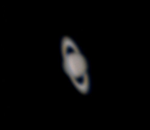Saturne1ere.jpg.1a7a3e90f3e577f08bf5b6c551df3959.jpg