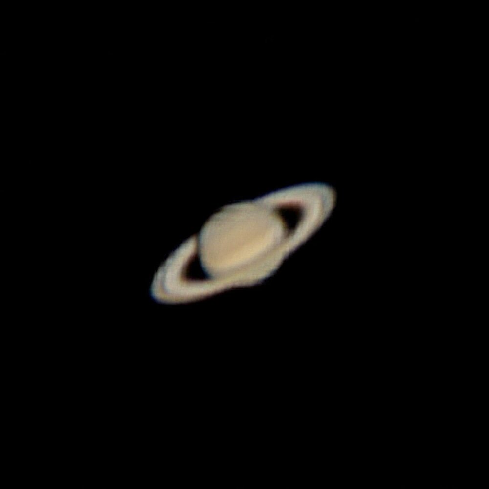 Saturne_1%_Siril_darktable.jpg