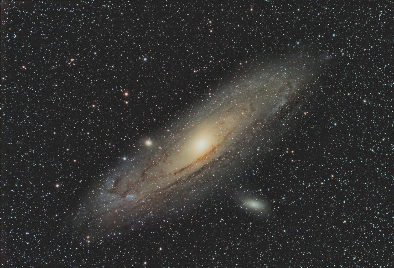 M31_RGB-photom-base-Startools-UWE-finale.thumb.jpg.b780ac9fb83af2fb1be1c95c5f947f74.jpg