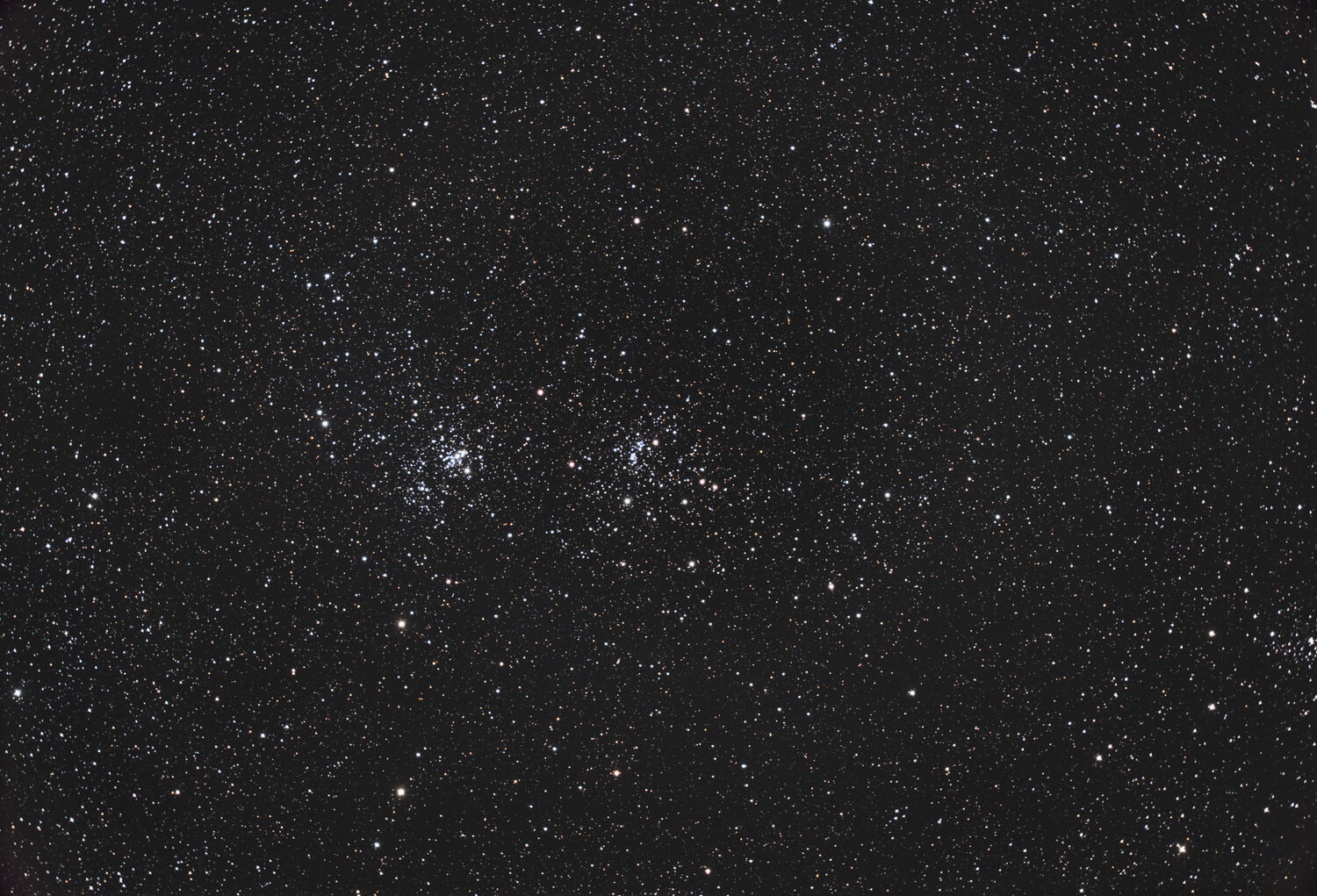 NGC869-884_RGB-finale.thumb.jpg.a51e61c192882379813e055d3bbb9f01.jpg