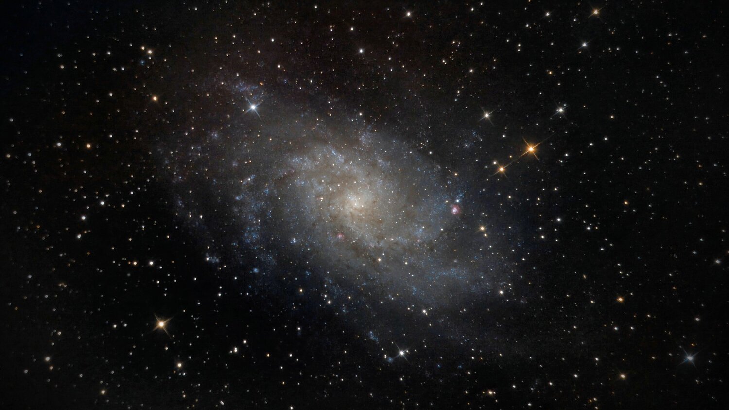 M33-DeNoiseAI-low-light_2.thumb.jpg.88483405d789f9e483d933143be95a09.jpg