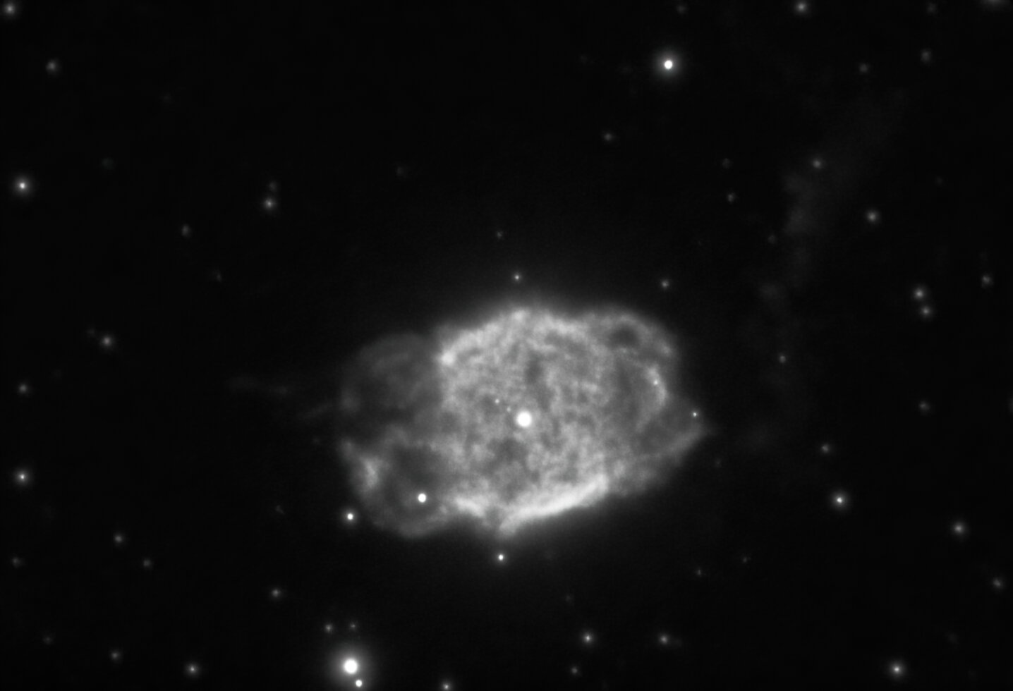 ngc40-DeNoiseAI-low-light.jpg.f09859de393739663091f427fcfb0ebb.jpg