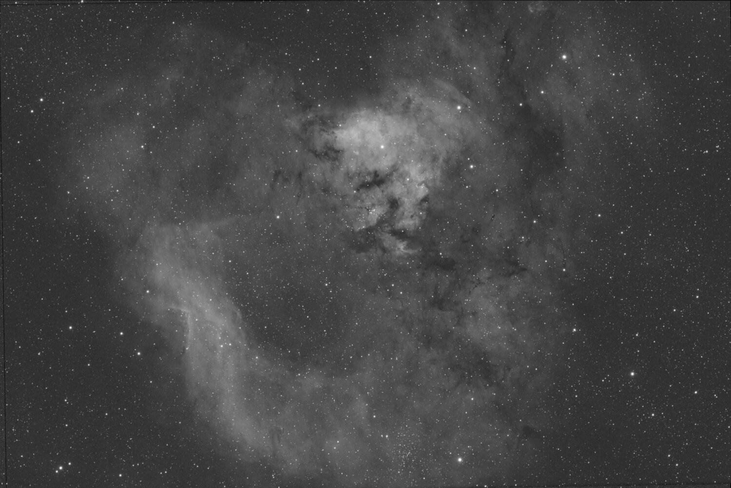 r_NGC7822_SHO_00002_H_histo.thumb.jpg.f8fde042c5773fa66ec820f31dd5cd67.jpg