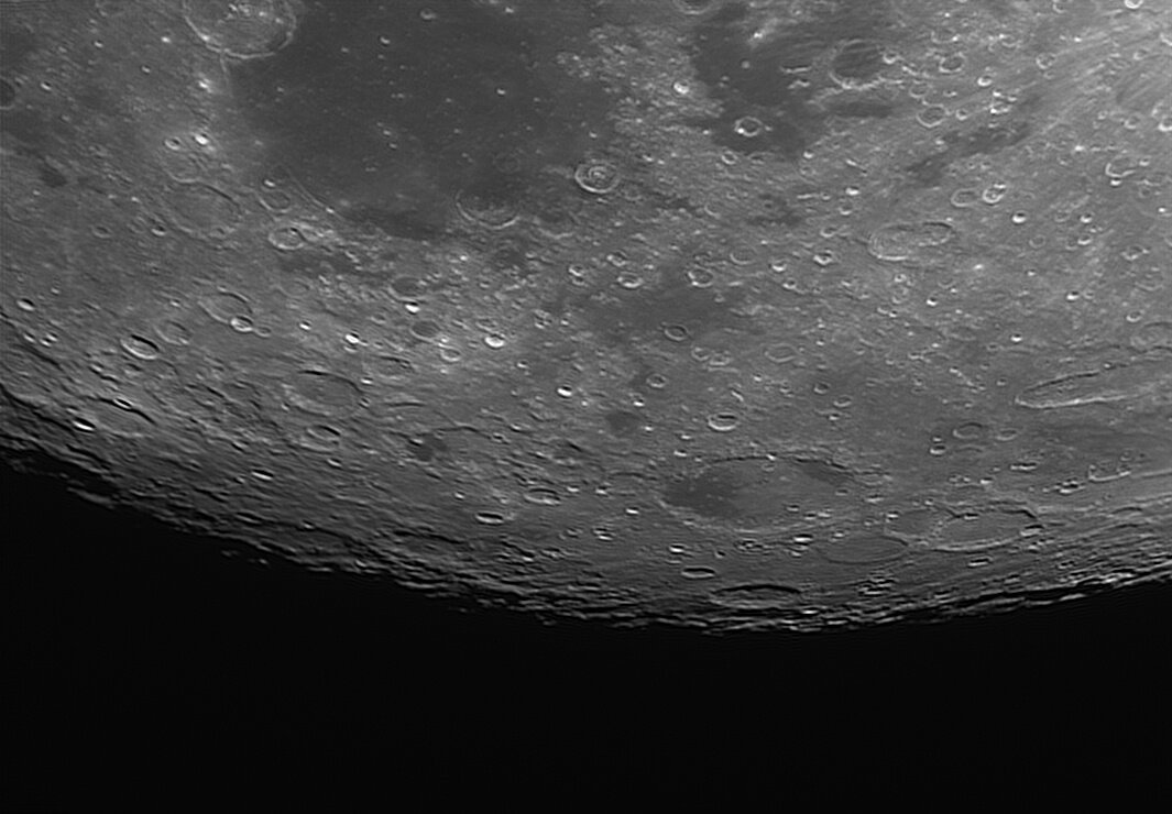 201710_171221_Moon.jpg.cd90a154681eb91875f504a6a60d49f8.jpg