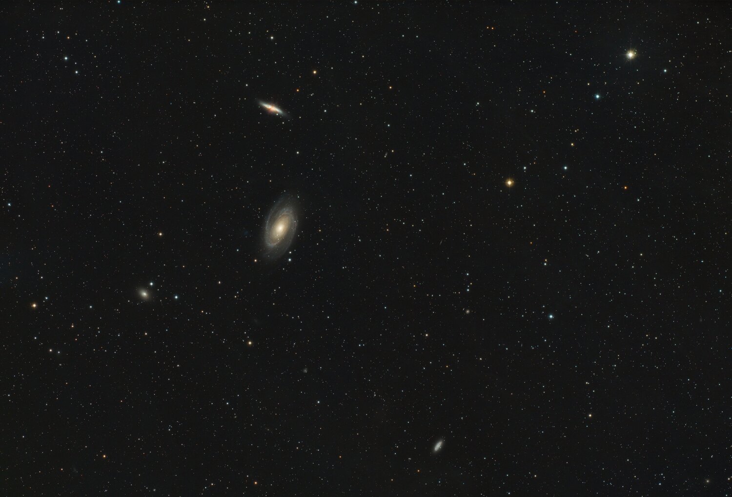 M81-M82_ASI6200MC_FSQ106_F5_69x120s_L-pro_drizzle.thumb.jpg.f6b891b22c76cd6e145d19272e414f32.jpg