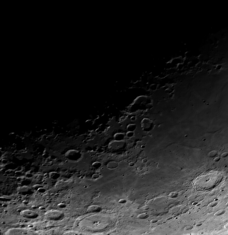190044_050222_Moon.jpg.9489e348539d1581f9381e7befb88af7.jpg