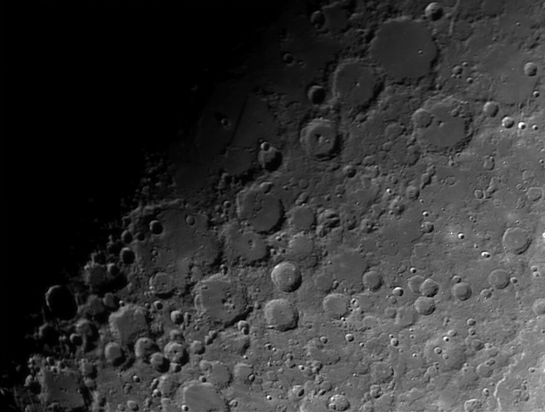 195152_090222_Moon.jpg.2a2da5154ade629962eab89c0fb77a7e.jpg