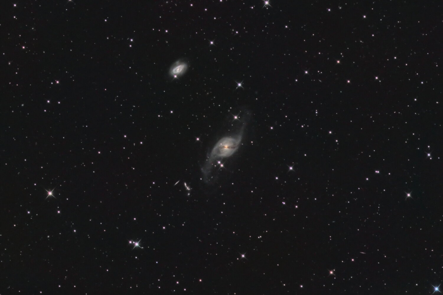 galaxie_NGC3718.thumb.jpg.9a43f943614fb1ad0318fe464871af5a.jpg