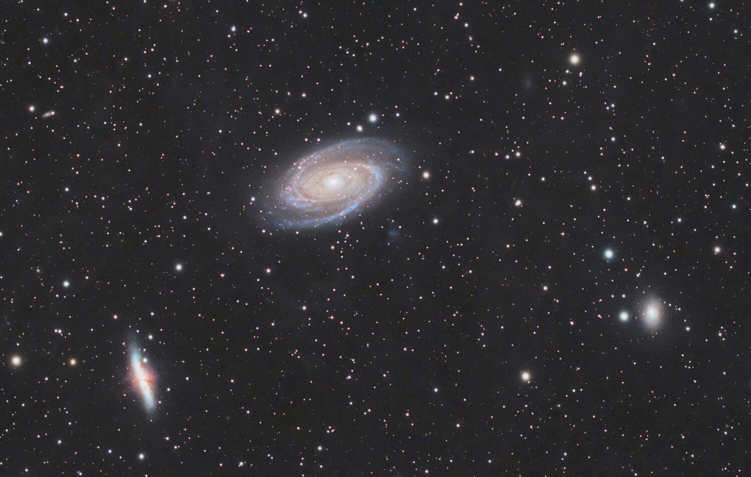 M81_zoom.thumb.jpg.0427941882c85a4eb163fa9edecfb9bd.jpg