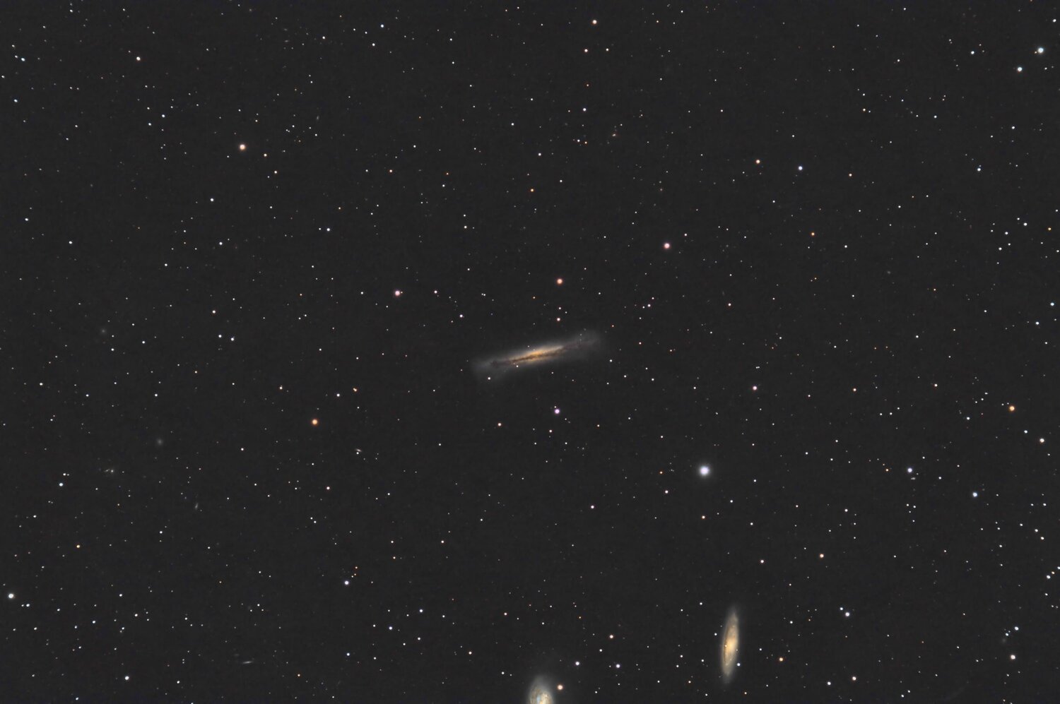 NGC3628_RGB-ED80-siril-PI-finale.thumb.jpg.eca0d41cd78524ff9bdb7b06e7e59ded.jpg