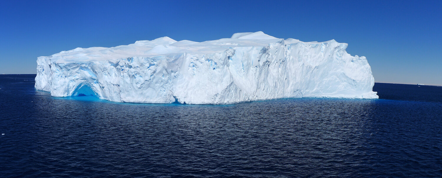 pano-17-iceberg.jpg