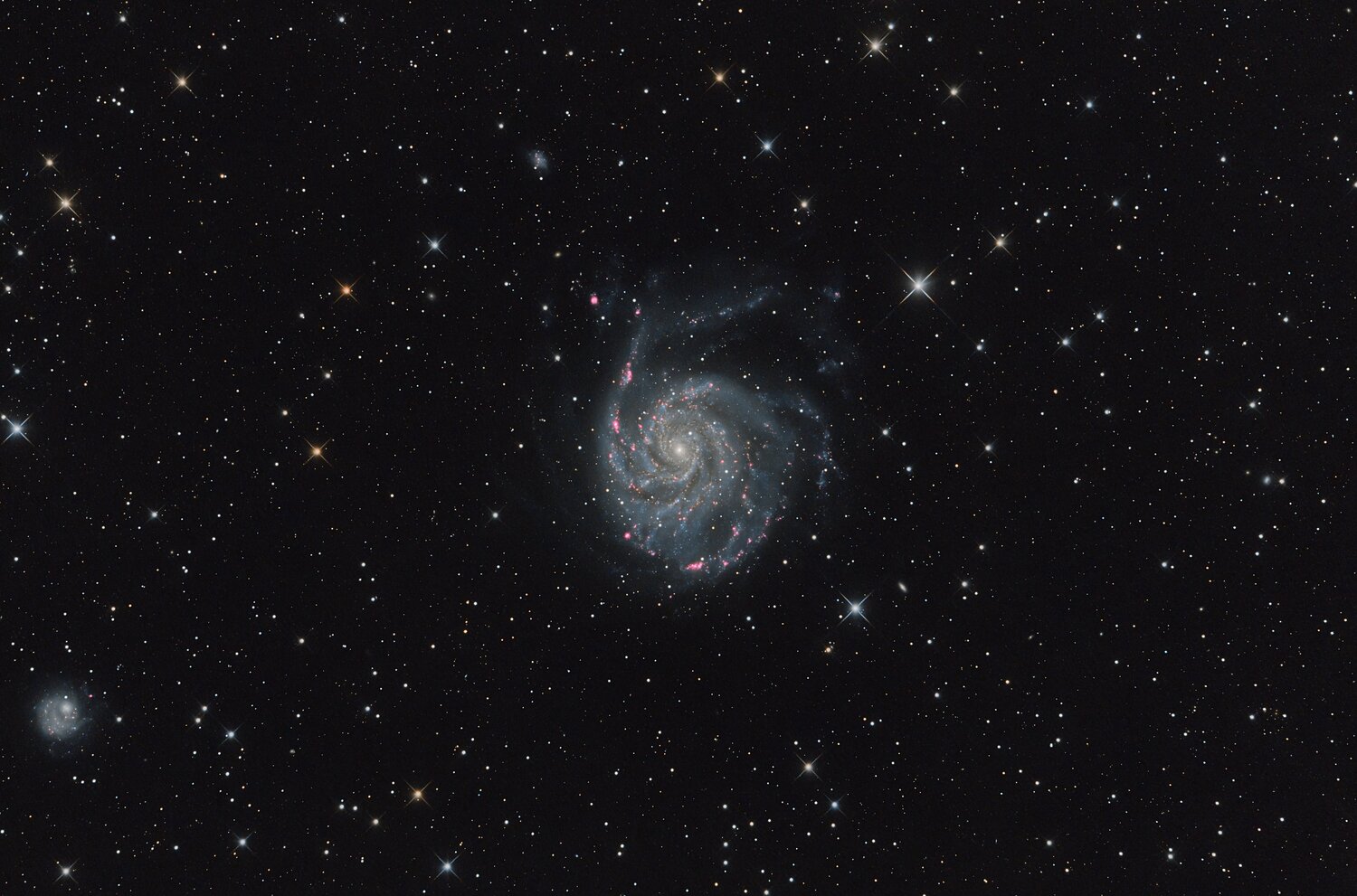 M101_Ha.thumb.jpg.77cc49d322c9c9a7d5d90ada73a9e145.jpg