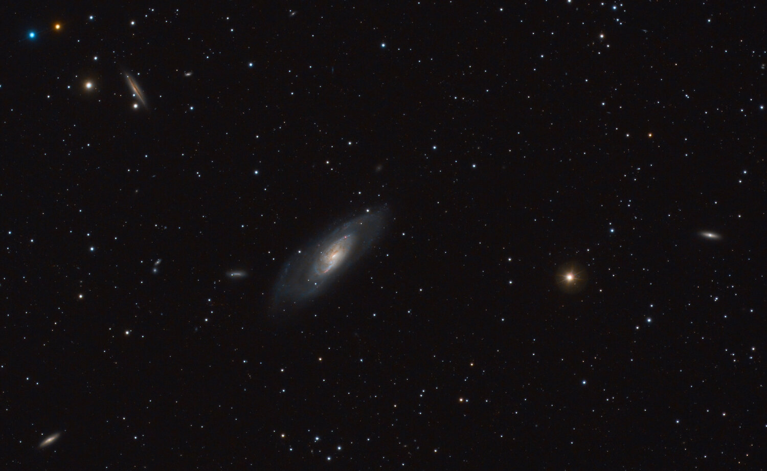 M106-Solemont-71x180sec-crop.jpg