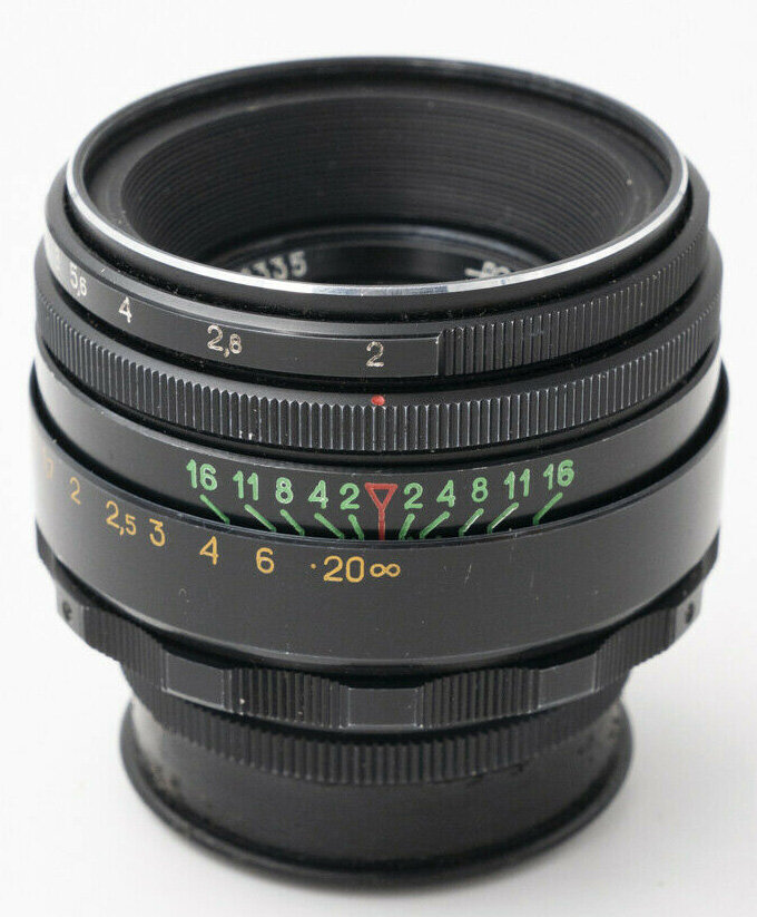 objectif_helios44-2.jpg.194638c77f0ff407221bd9e414d5709a.jpg