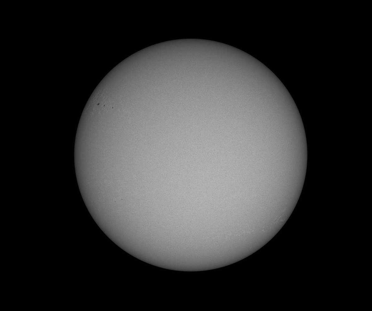 S20220611-16h19UT-fs60-helioTS-gpx1.7-asi178mm.thumb.jpg.dde90e05eeb19e6e398c0b8e24378ce8.jpg