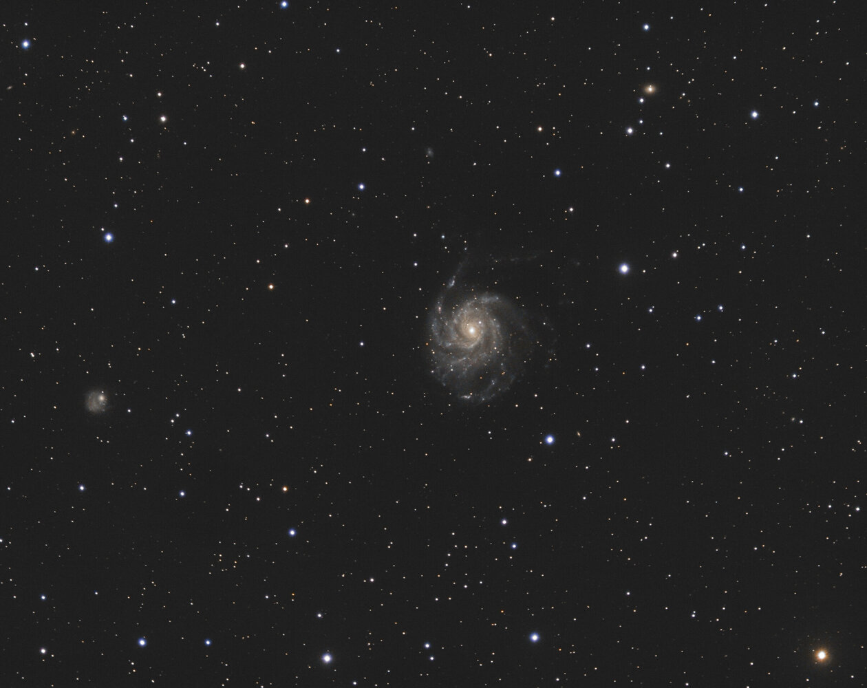 M101-fs60-f62-atik460ex-LRVB-SP.thumb.jpg.a05f13c582298349e282323e357ab174.jpg