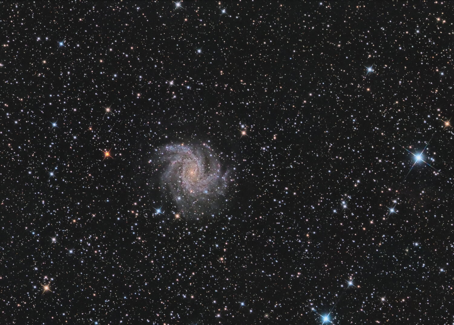 galaxie_NGC6946.thumb.jpg.555f7c79983887f12045c498f5490d44.jpg