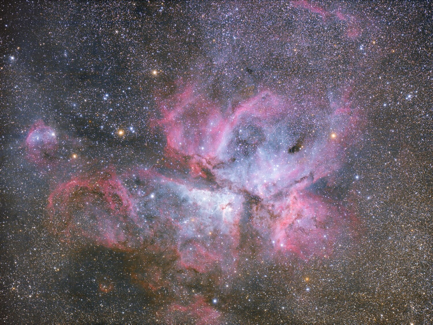 Carina Nebula NGC 3372 II.jpg
