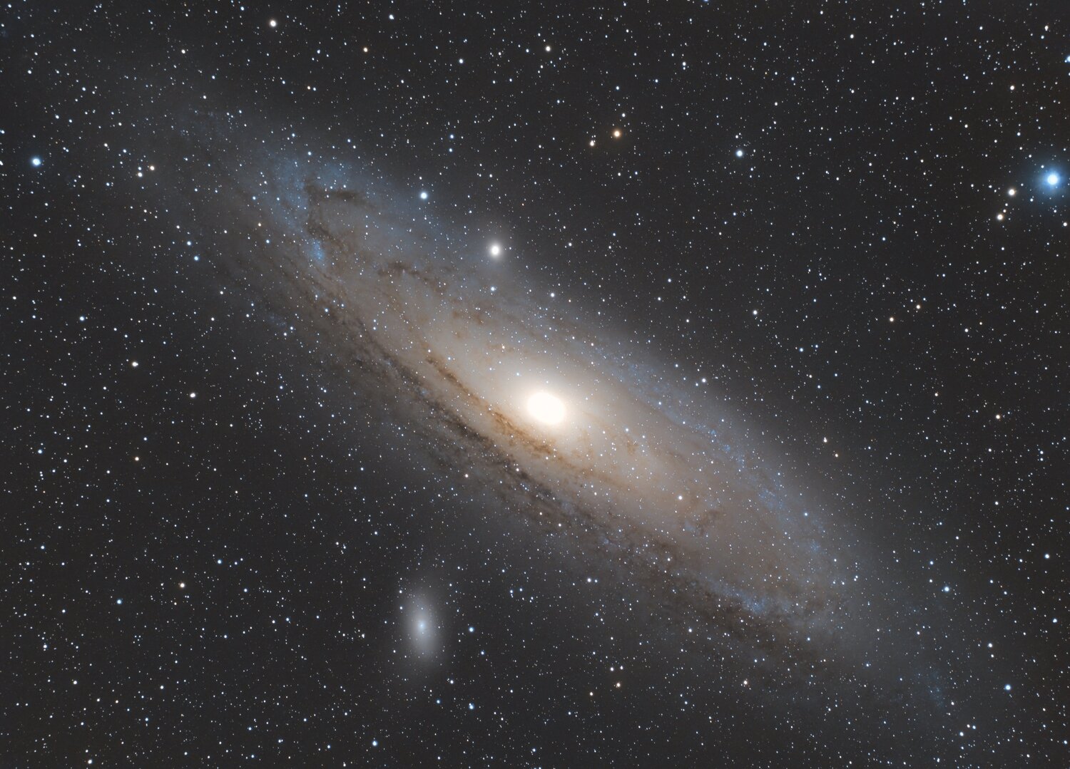 M31.thumb.jpg.97fbbaa9c74b13af1ff0f5a43dcf0a4e.jpg
