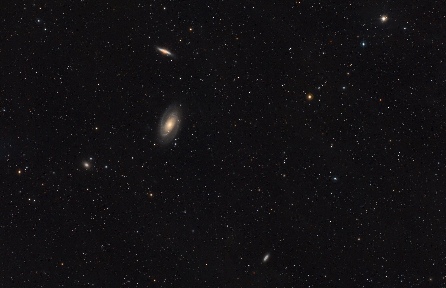 M81-M82_ASI6200MC_FSQ106_F5_69x120s_L-pro.thumb.jpg.09f469be606a292b93b097f318f7f0a1.jpg