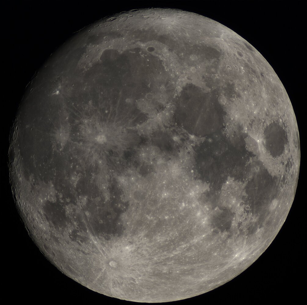 2022-08-10_lune_stitch.thumb.jpg.966044a03ee8a65e40b4adcd66089af7.jpg