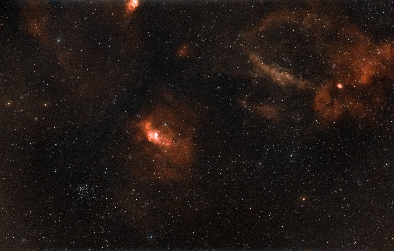 NGC7635v2.thumb.jpg.23366e87611f905ad55fa9a9fb96551b.jpg
