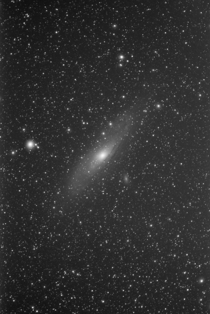 m31-stacked.thumb.jpg.35c9de098937e7f16088ed52515c309e.jpg
