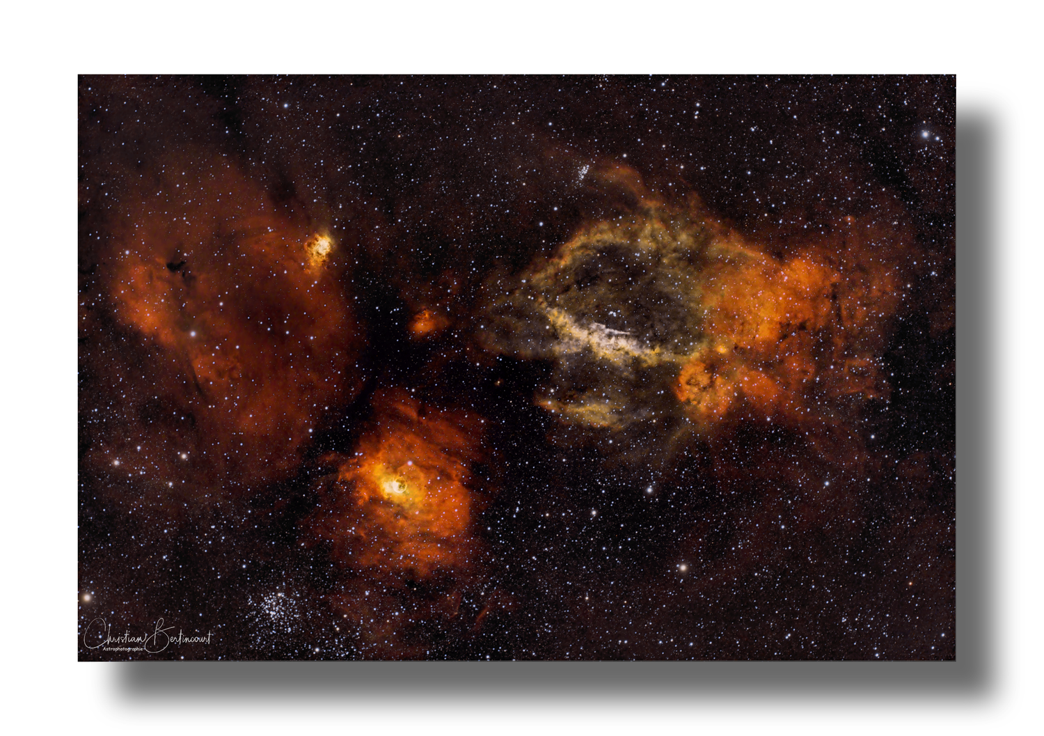 NGC7635_151x300s_19092022_cadre.png