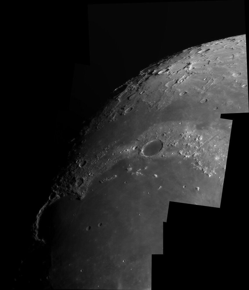 2023-01-02-1734_7-U-R-Moon_stitch.thumb.jpg.4da2da84650c31382ff80f6720c503e9.jpg