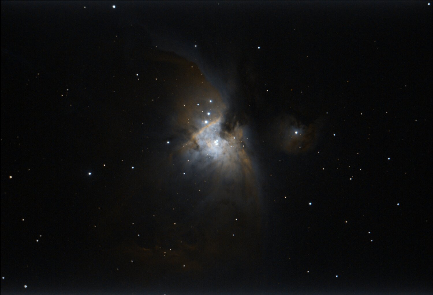 M42-Coeur.thumb.jpg.88184a1cbe96937dc5665b1b79fd767c.jpg