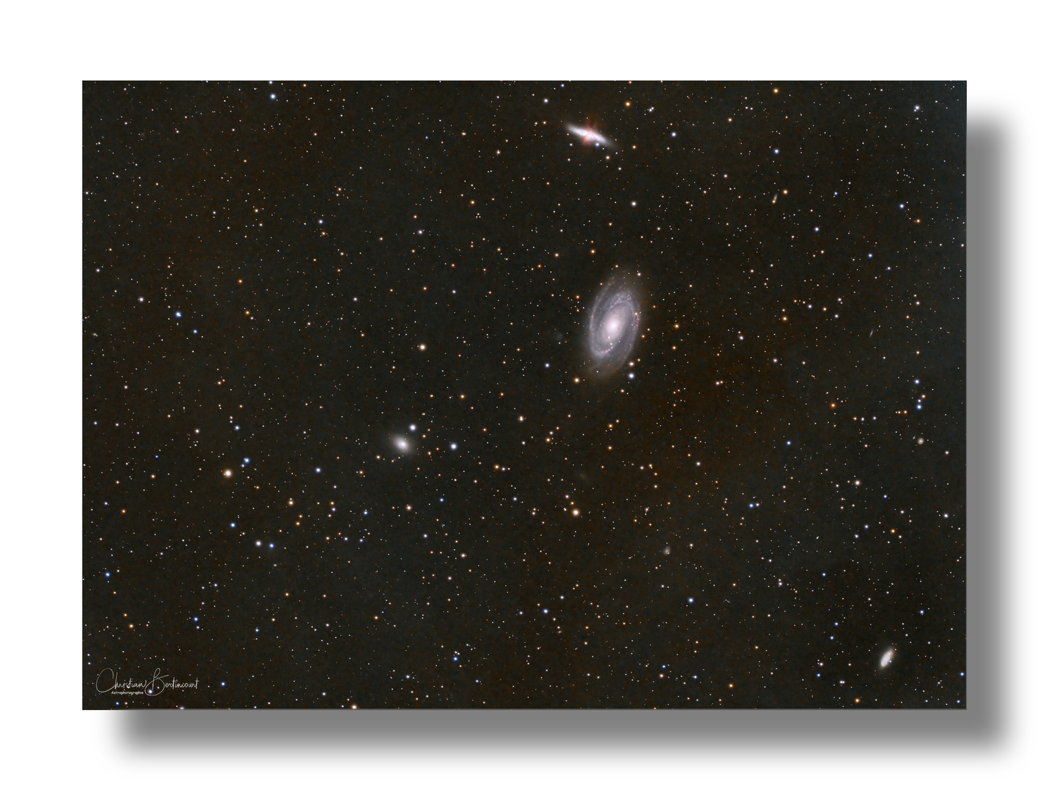 M81-82_93x300s_drizzle_08042023_cadre.png