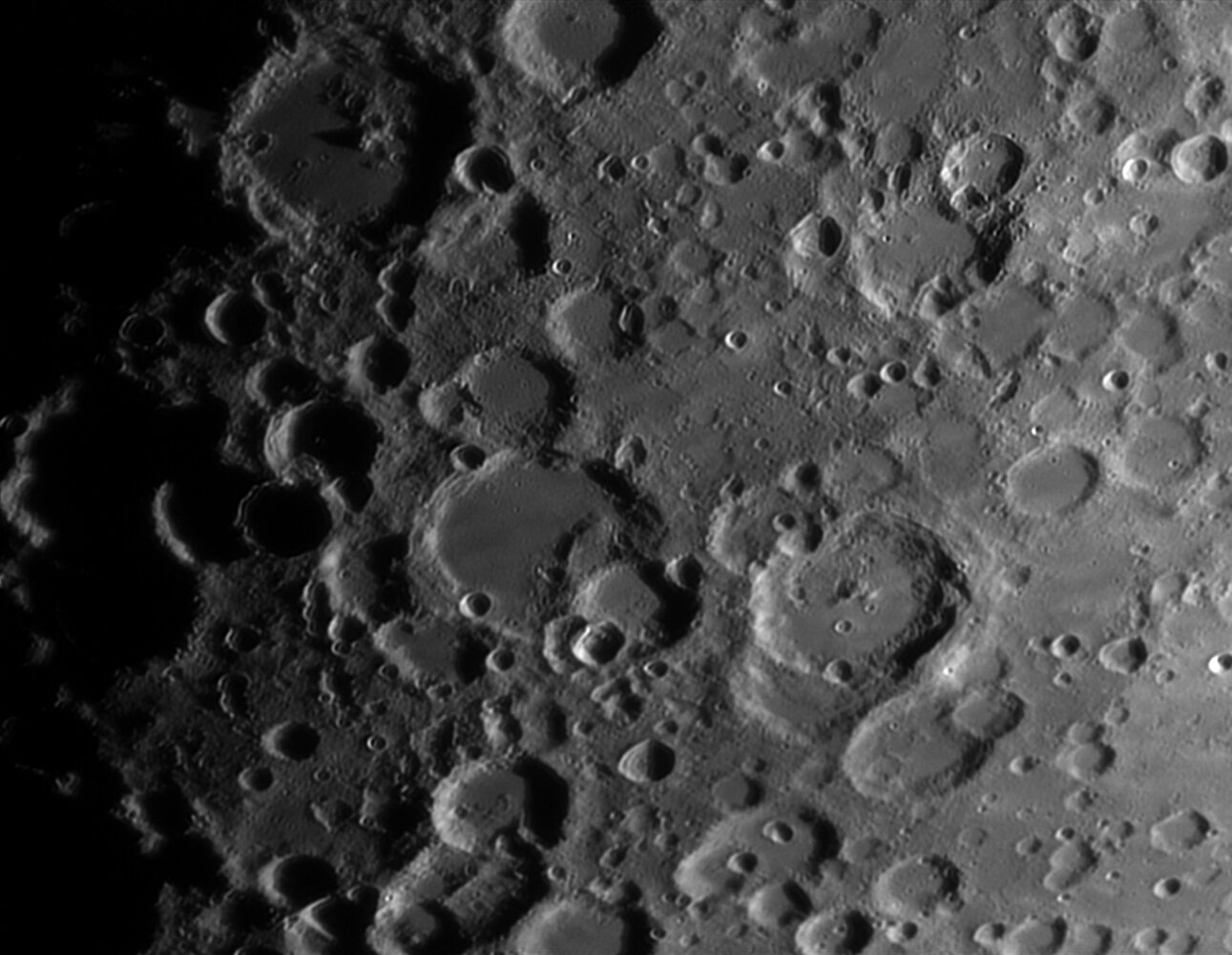 2023-05-27-2009_7-U-R-Moon.thumb.jpg.c7390d8f6aabf892c56fef8e4b39bc09.jpg