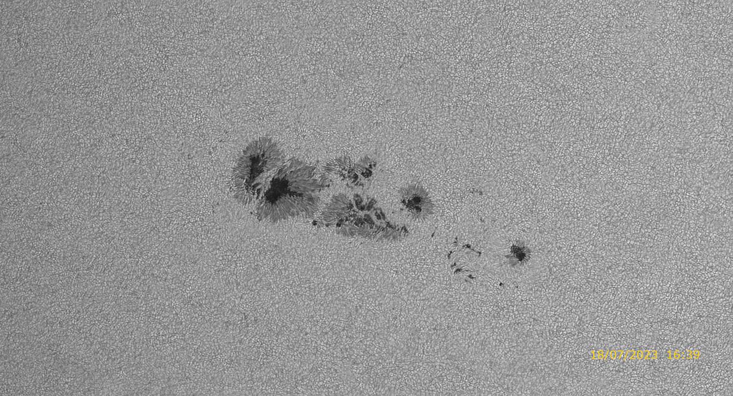 425 (2)_zoom_continuum_wavelets AS.jpg