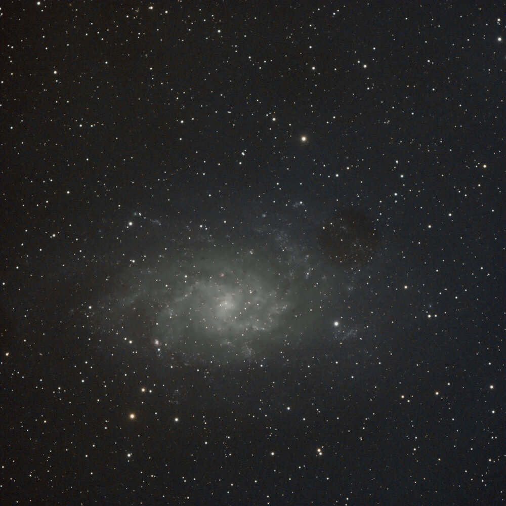 M33_Light_Luminance_stacked_Tartou_20230918.jpg
