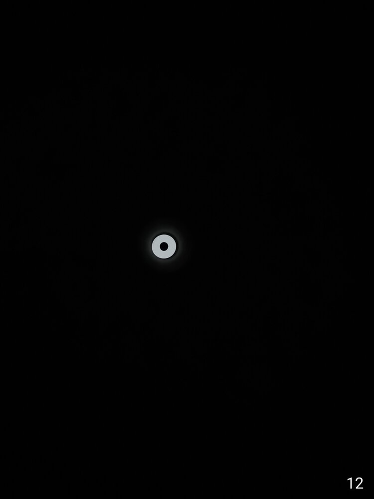 0 - Ce qu'on voit dans le coulant (son oeil dans un rond parfait).jpg