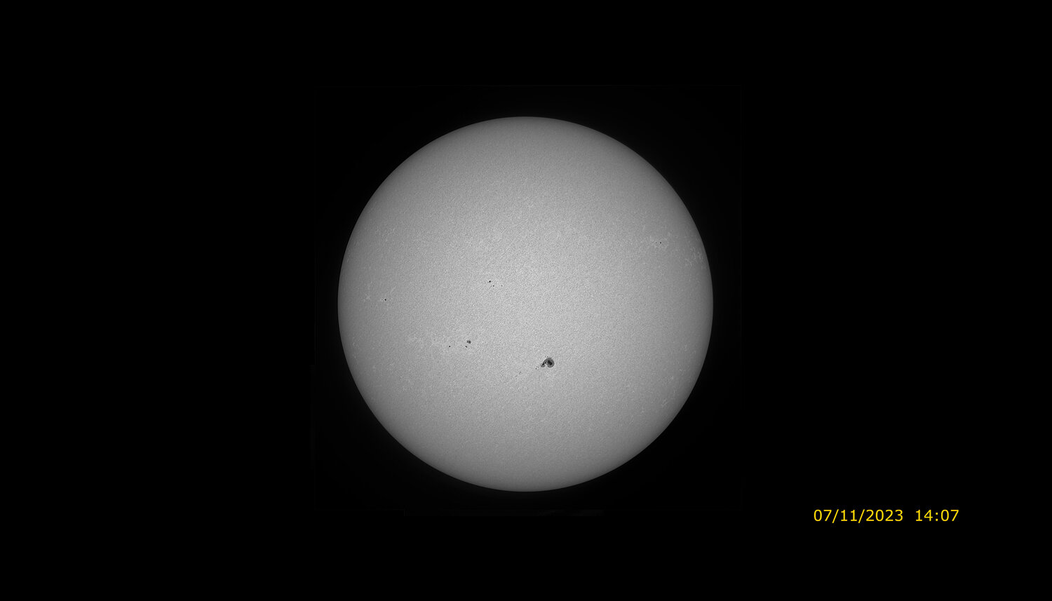 457 Full_Gband_mono.jpeg