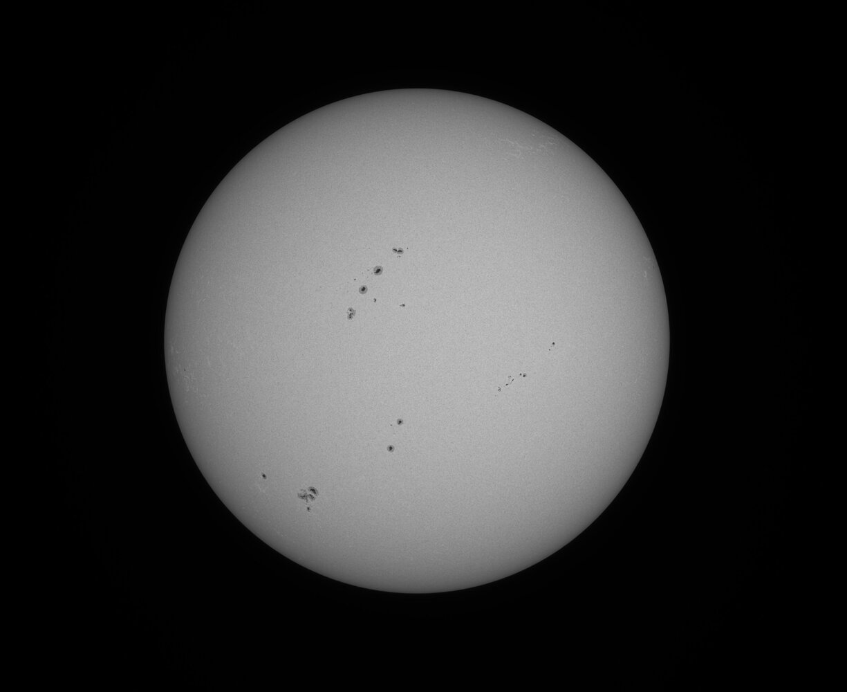 S20231125-10h56UT-sm40DS-fs60-helioTS-gpx1.7-asi178mm.thumb.jpg.2336730e4b31dc5e3c79fd82dbbfa1e9.jpg
