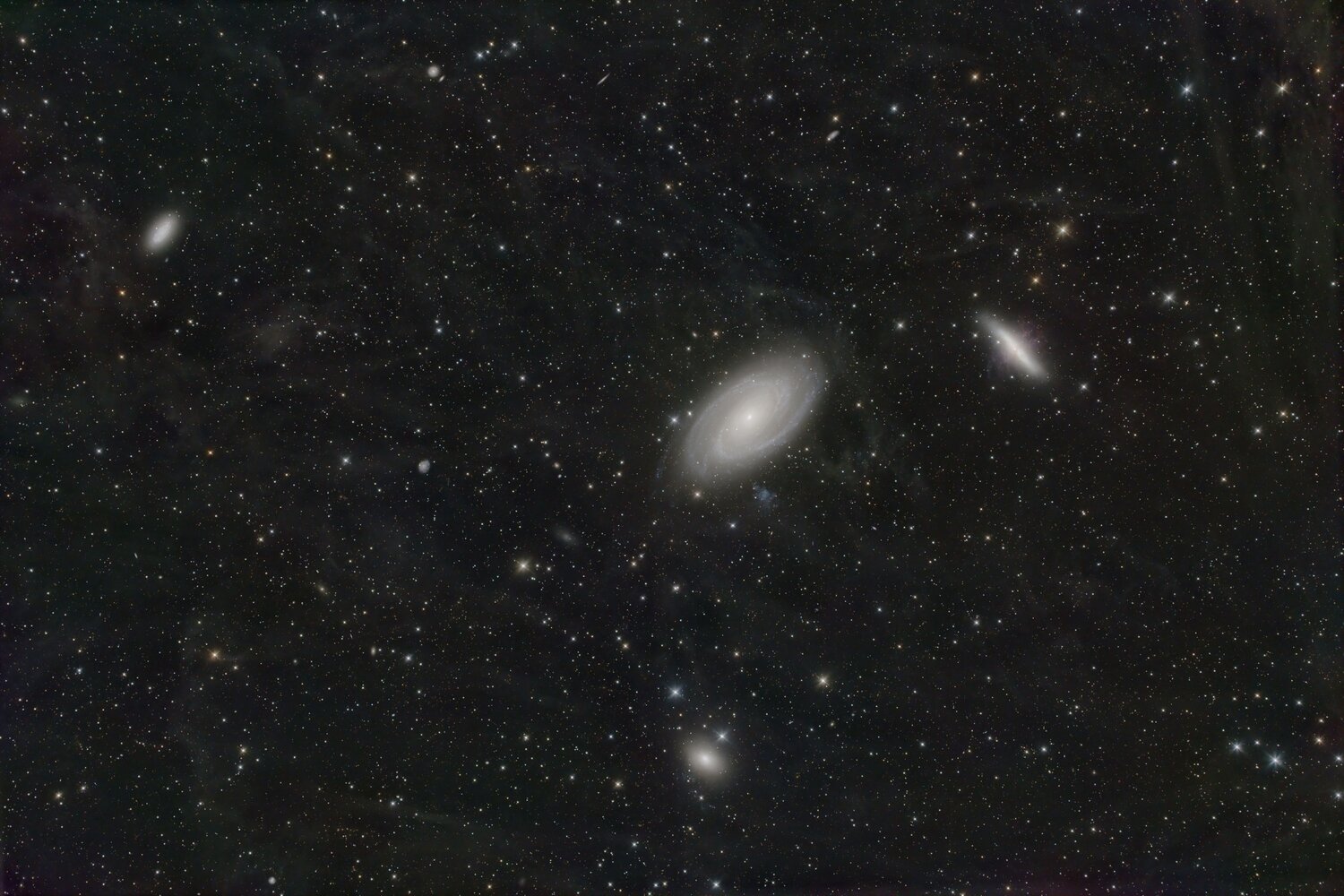 M81_wbpp.thumb.jpg.ef82775f803b4166465122902fbbe8e4.jpg