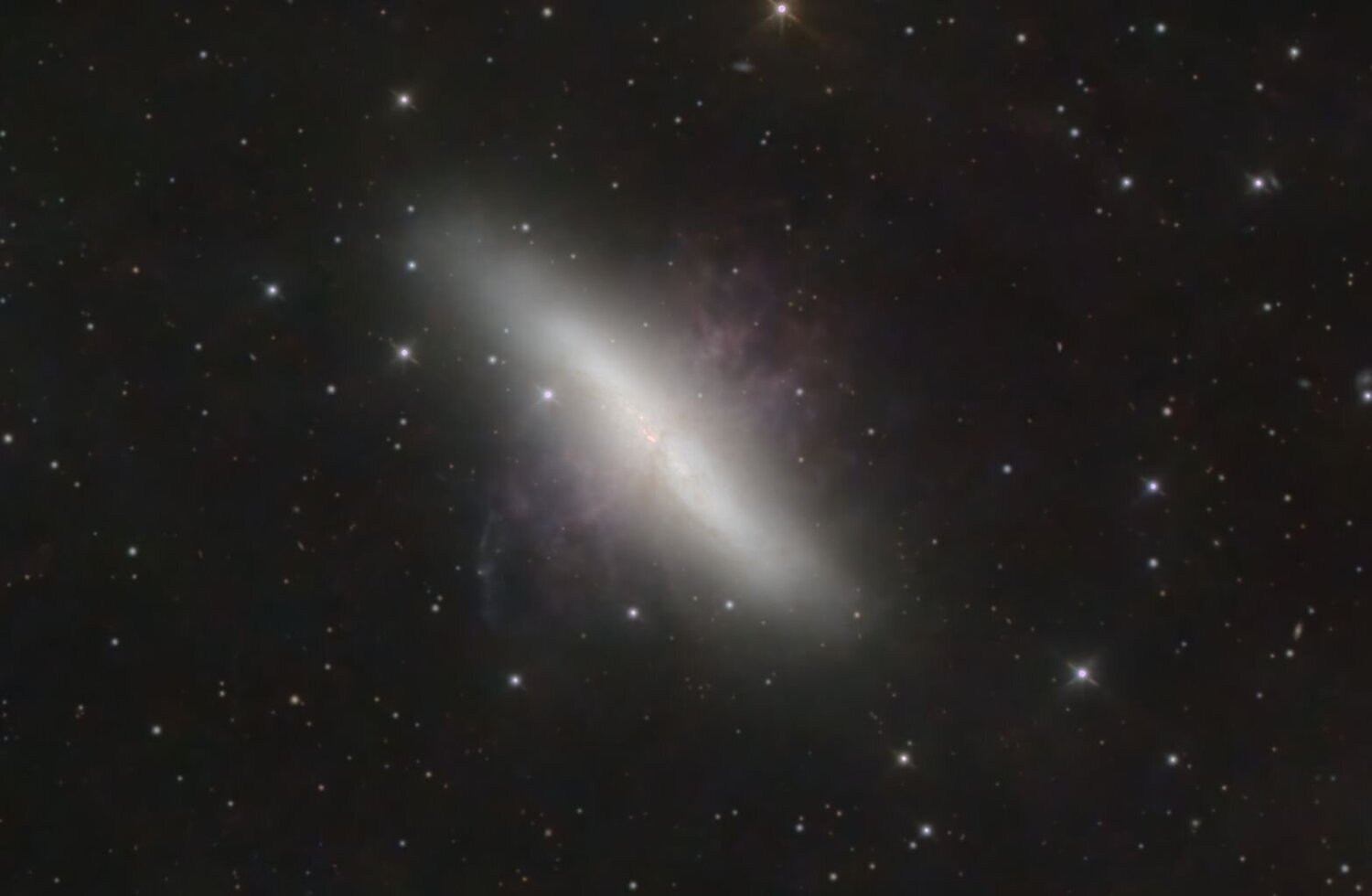M82_crop.thumb.jpg.8a6fd0e4ca1bf492743e2d6b4de03702.jpg