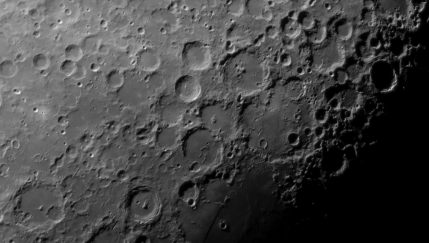 2024-03-18-2046_1-u-ir-moon_lapl6_ap3603.thumb.jpg.d37752686608a5513f92d36e84ae982e.jpg