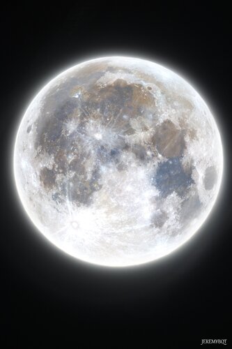 Plus d’informations sur « Full Moon d'avril »