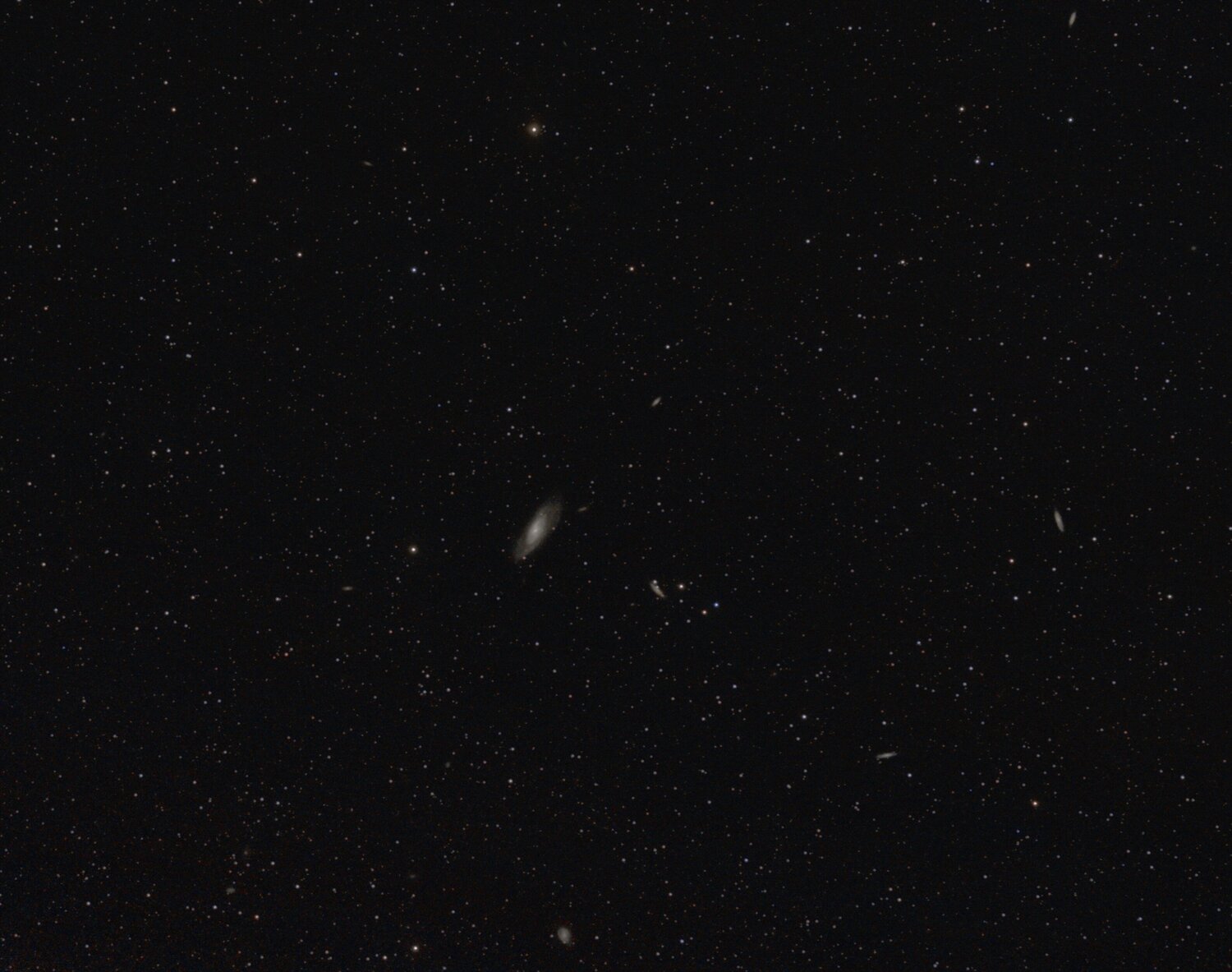m106_1444s.thumb.jpg.5679051800398bd09d7aca5fc6e8d3b7.jpg