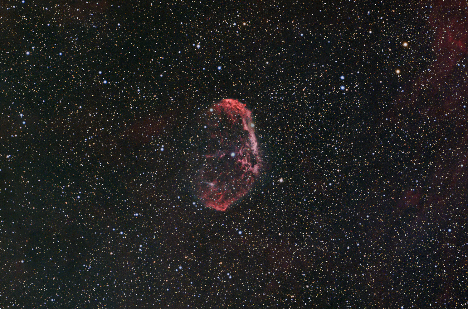 r_pp_ngc6888_stacked02 (1).jpg