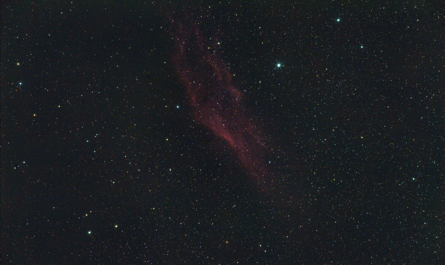 ngc1499_60x1min-Haillan-Canon6D-Obj400-StarAdvGTI-50p.jpg