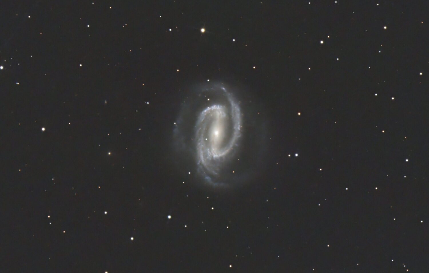 NGC1300crop.thumb.jpg.3a0e5c859eebe835a03651b011d9213a.jpg