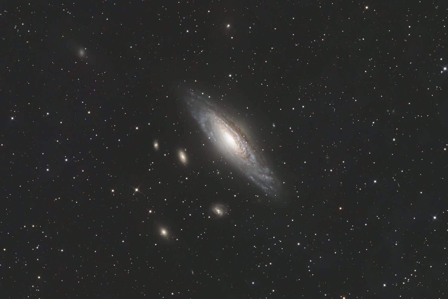 NGC7331_crop.thumb.jpg.f148fd0cf20a9d4d9c3295a1ccebee8a.jpg