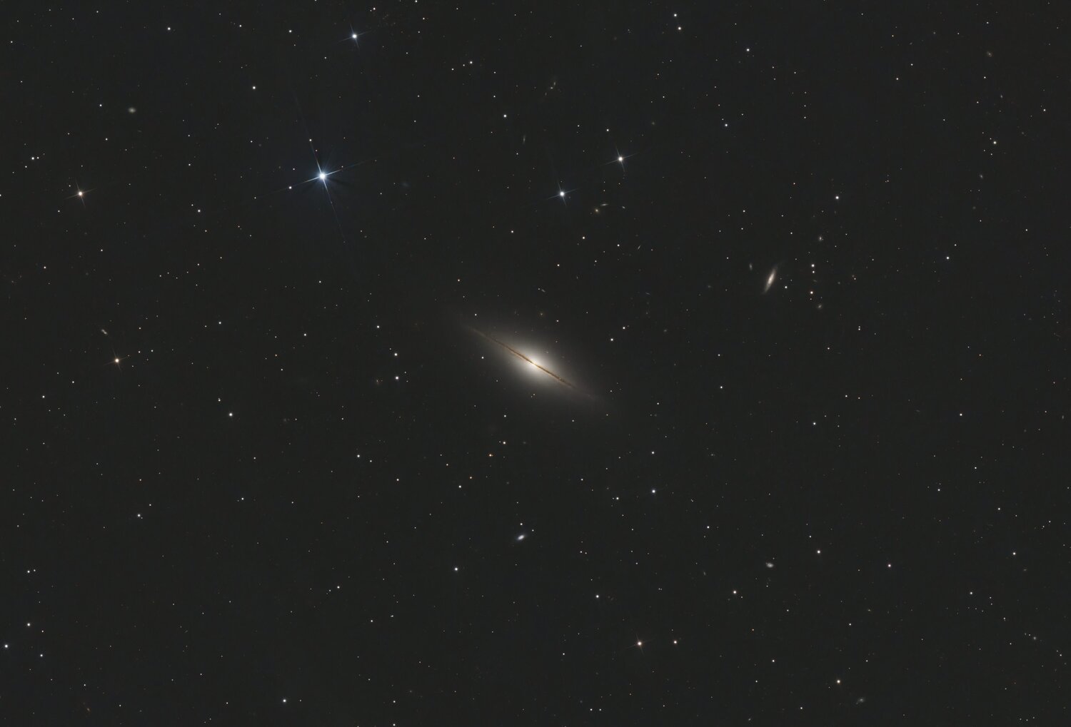 NGC7814.thumb.jpg.de812f21841b3949e0ad94a39b43a371.jpg