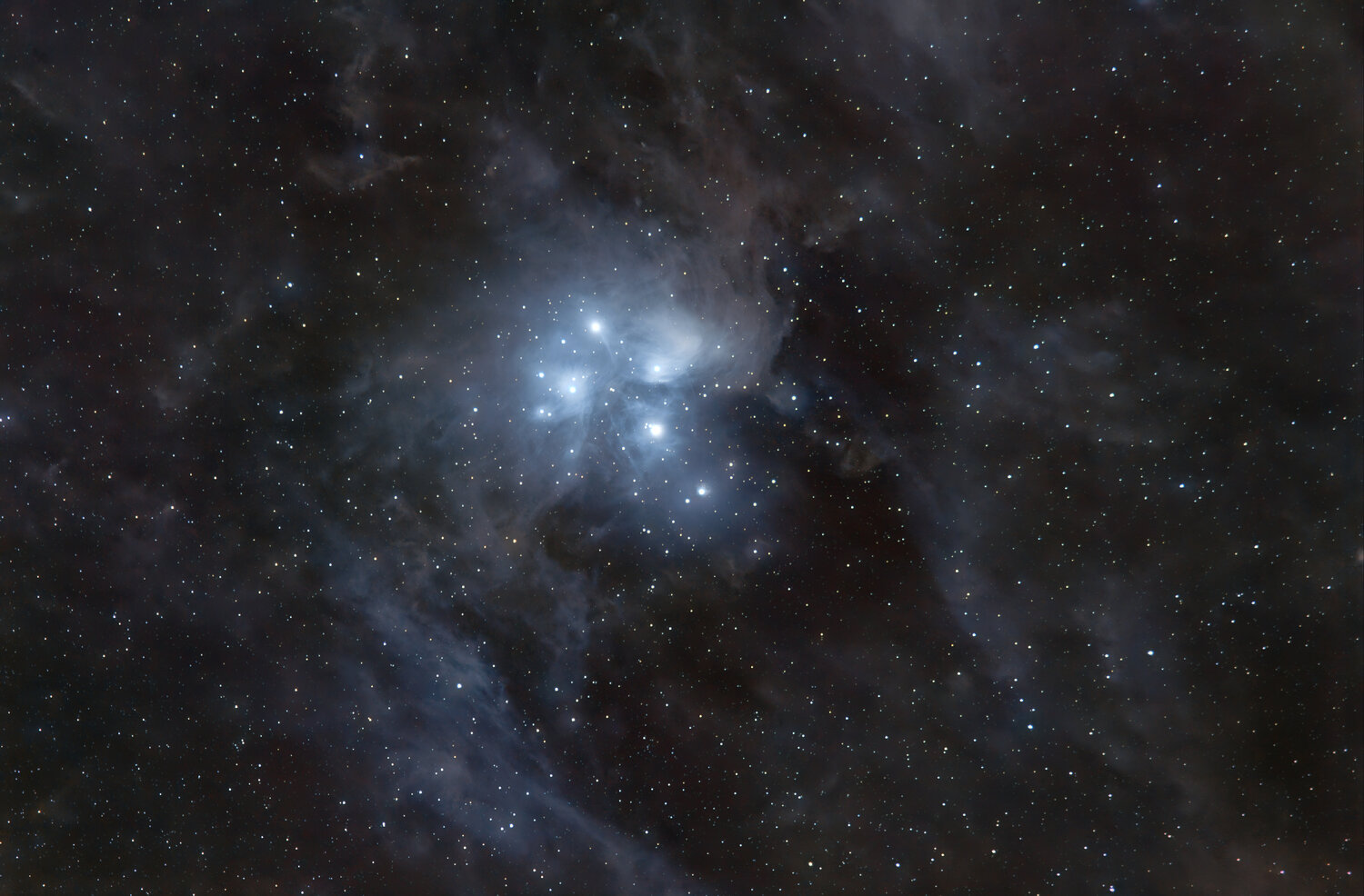 M45siril_GraXpertstarred.thumb.jpg.32edd2c63d0b4d3ccf6a5ddc7b5c7f2c.jpg