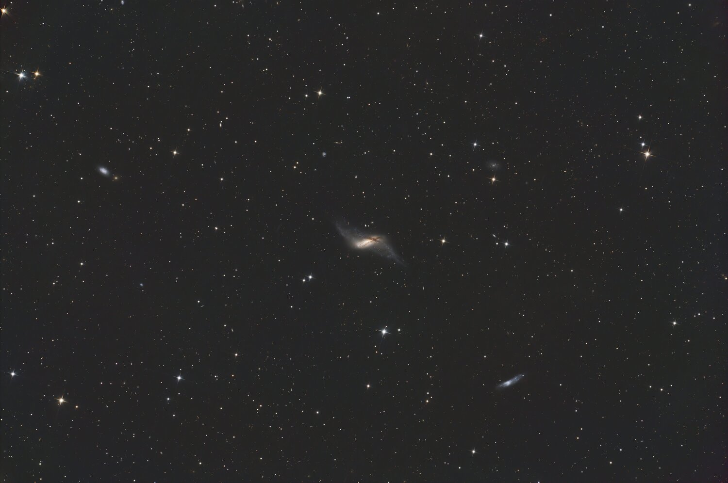 NGC660.thumb.jpg.c7ded565f807fa4ec588f20aa42df657.jpg
