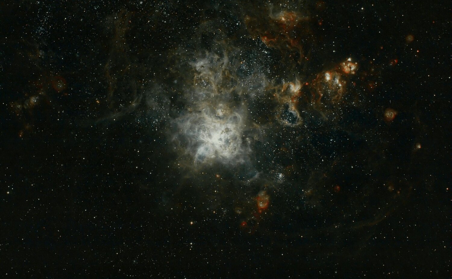 NGC2070Nbuleusedelatarentule27_11_2024rduit.thumb.jpg.7b53c54a43cd00e3954407f5dfc69062.jpg